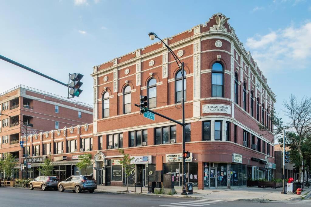 Lovely Logan Square 2-Bedroom In Chicago Buitenkant foto