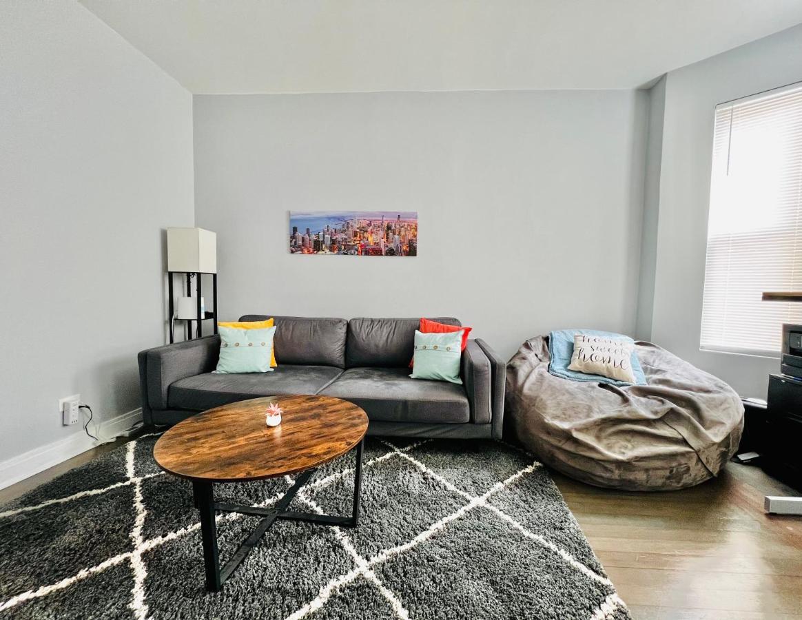 Lovely Logan Square 2-Bedroom In Chicago Buitenkant foto